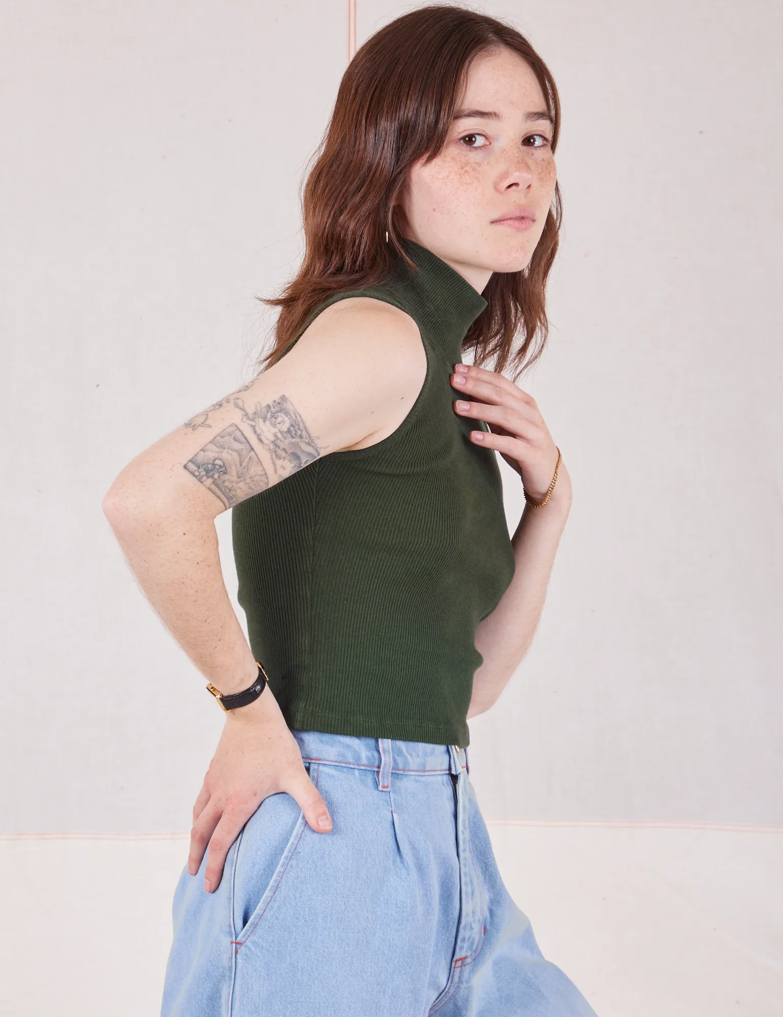 Sleeveless Essential Turtleneck - Swamp Green