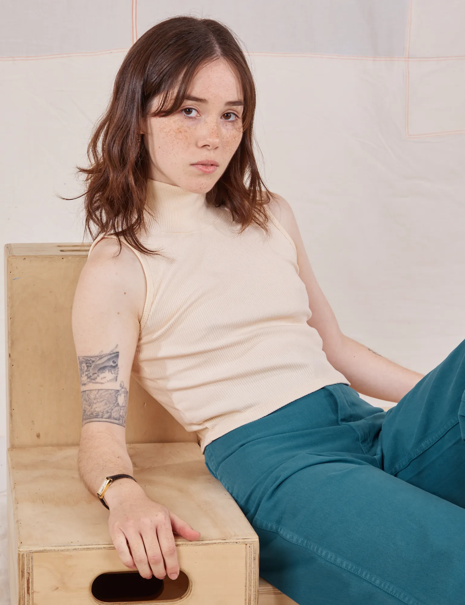 Sleeveless Essential Turtleneck - Vintage Tee Off-White